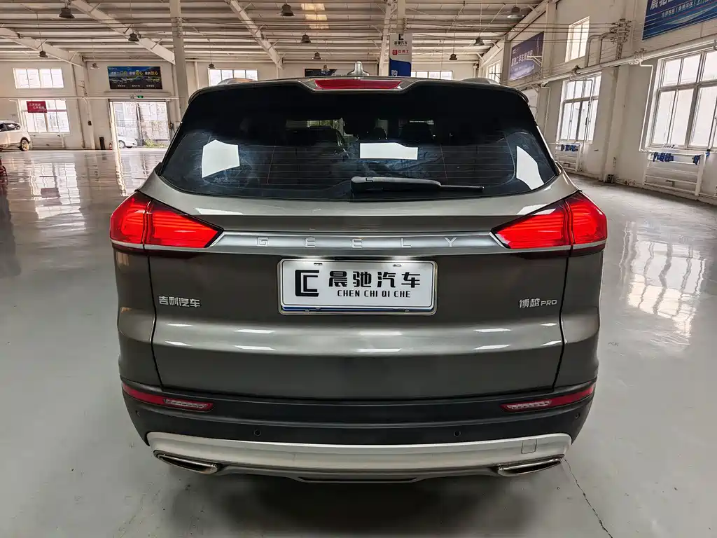 Geely Boyue — миниатюра 5