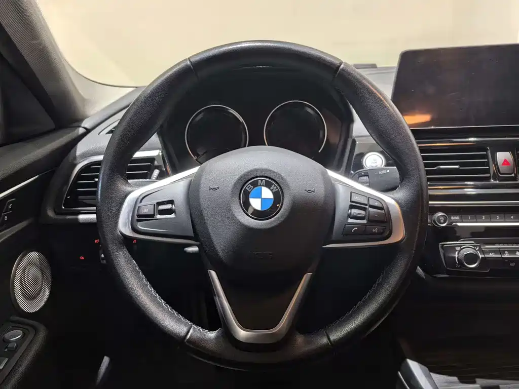 BMW 1 Series — миниатюра 9