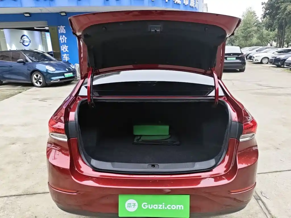 Buick Excelle — миниатюра 19