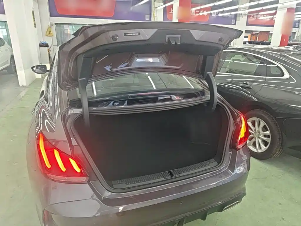 MG MG5 — миниатюра 19