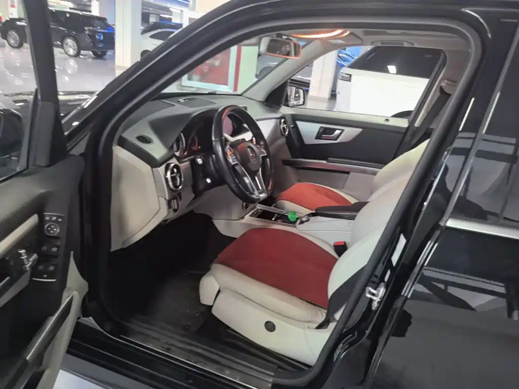 Mercedes-Benz GLK-Class — миниатюра 16