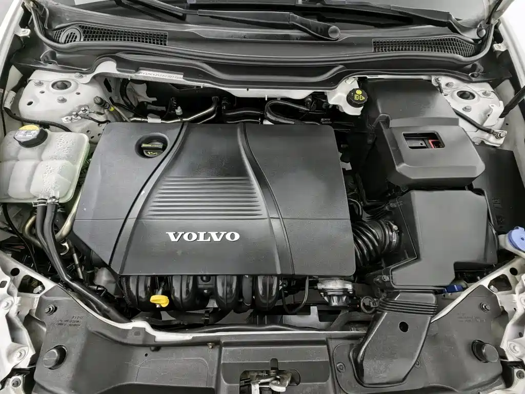 Volvo C30 — миниатюра 6