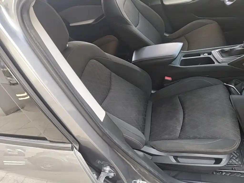 Chevrolet Volando — миниатюра 25