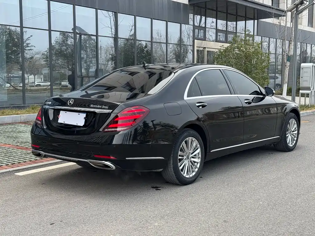 Mercedes-Benz S-Class — миниатюра 5