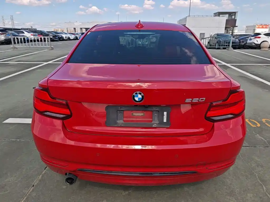 BMW 2 Series (Import) — миниатюра 6