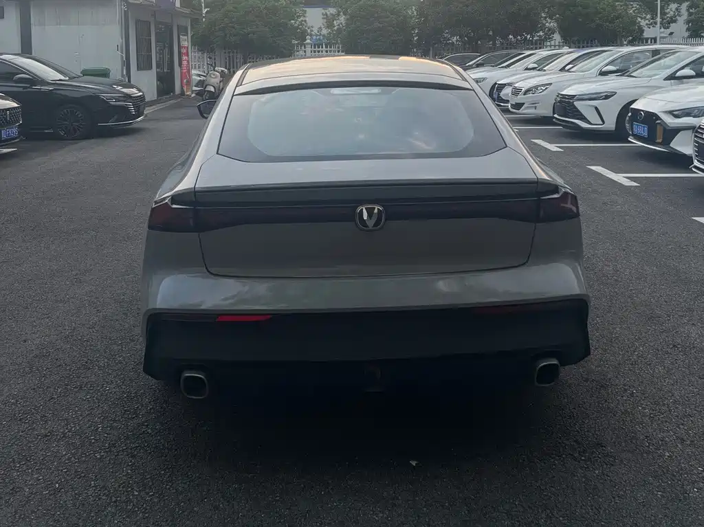 Changan UNI-V 1.5T 500Bar Premium Type, фото 4