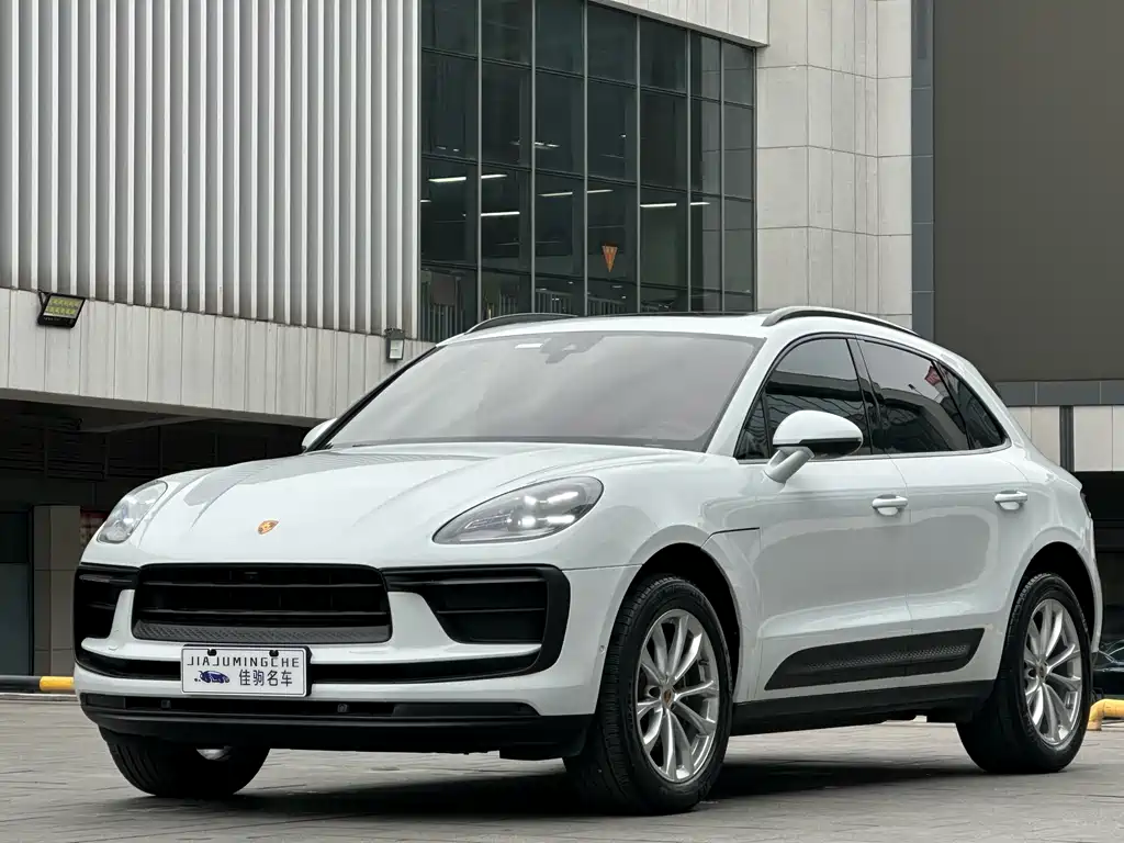 Купить Porsche Macan