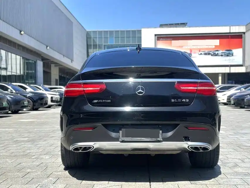 Mercedes-Benz GLE Coupe AMG — миниатюра 7
