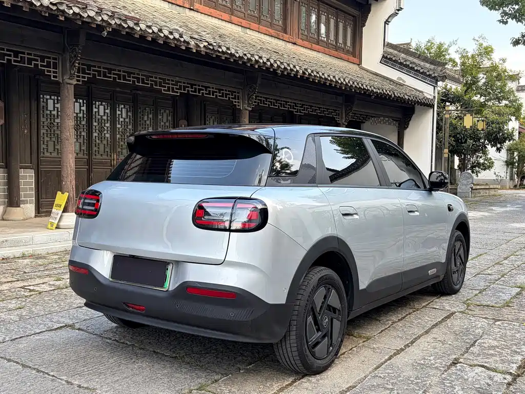 Chery QQ QQ3 EV — миниатюра 10