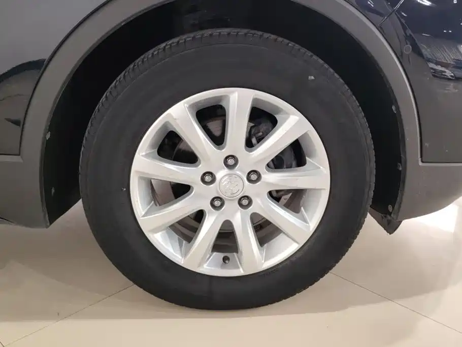 Buick Envision Plus — миниатюра 6