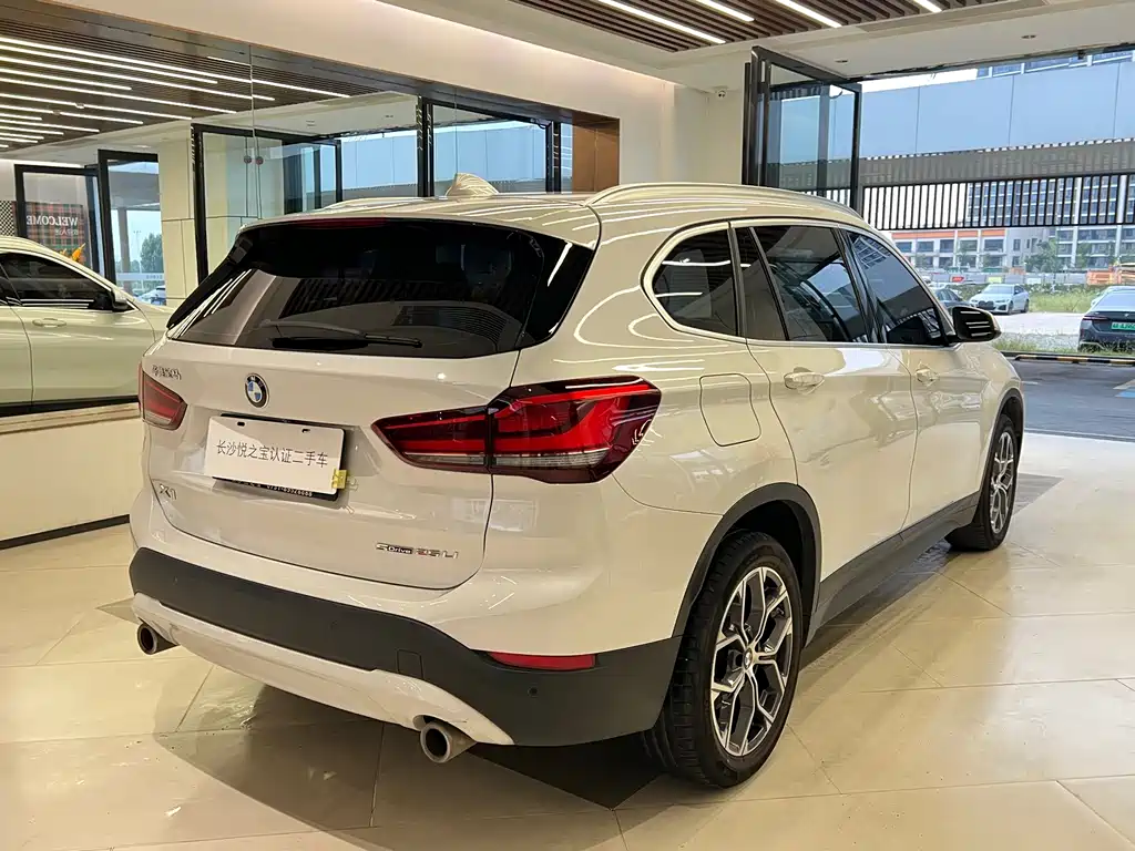 BMW X1 — миниатюра 6