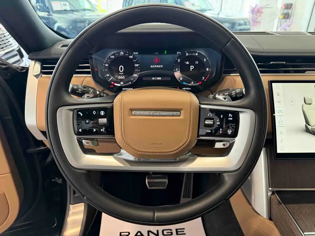 Land Rover Range Rover — миниатюра 8