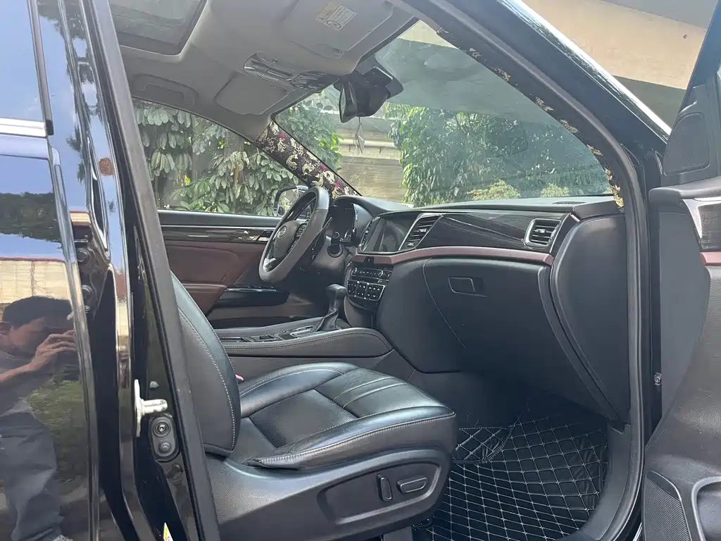 GAC Motor Trumpchi GS8 — миниатюра 17