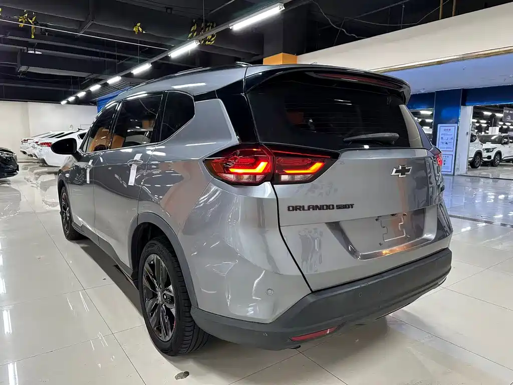 Chevrolet Volando — миниатюра 8