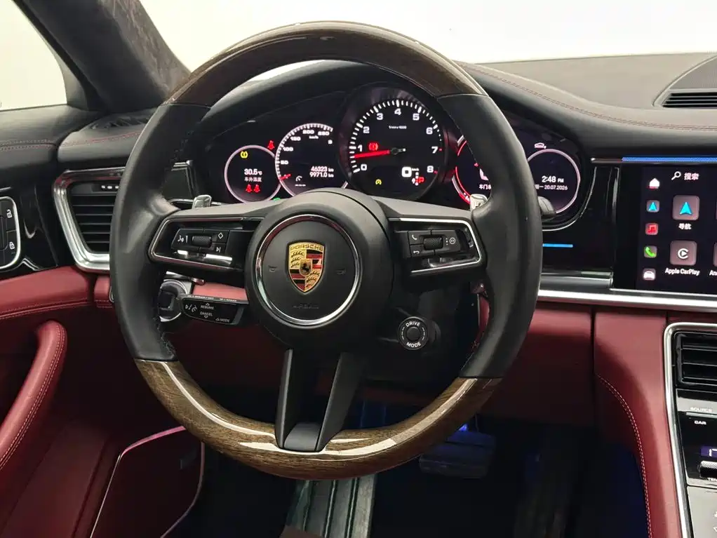 Porsche Panamera — миниатюра 12