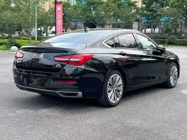 Hongqi Hongqi H5 — миниатюра 7