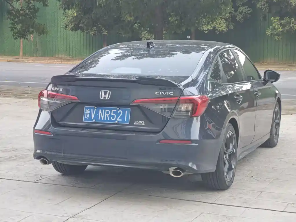Honda Civic — миниатюра 9