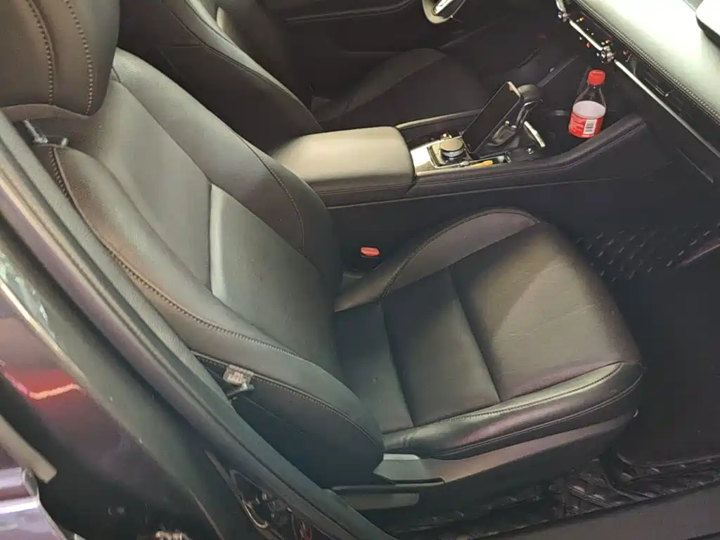 Mazda 3 Axela — миниатюра 25