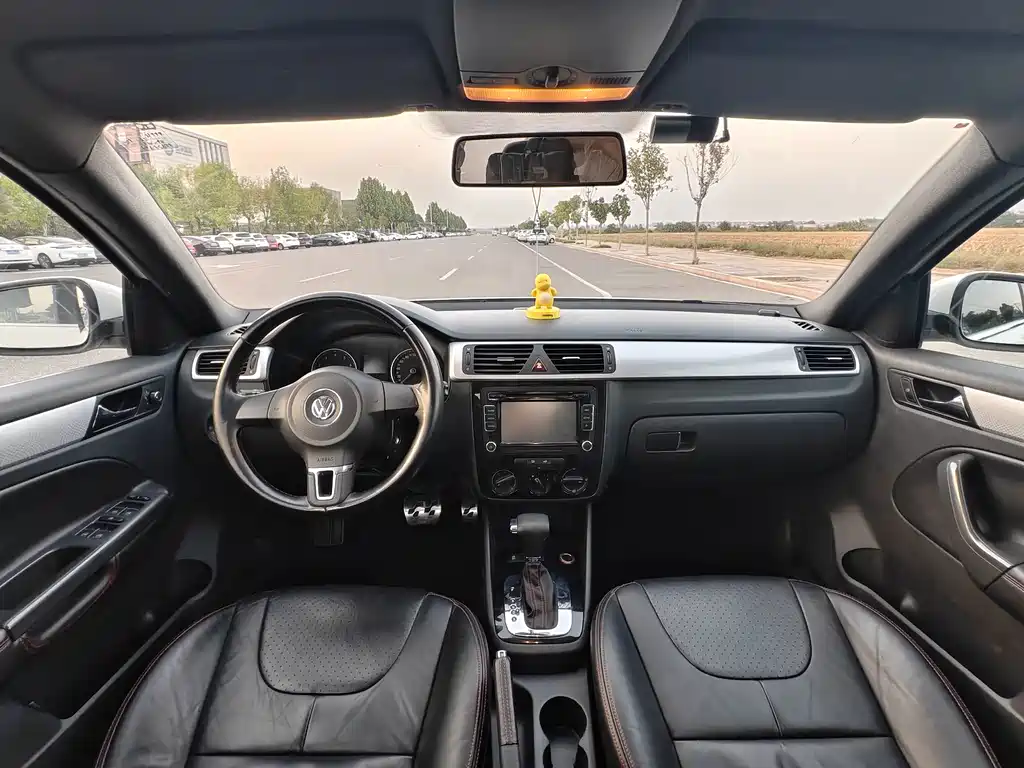 Volkswagen Bora — миниатюра 5