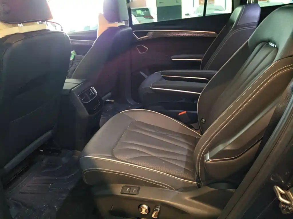Volkswagen Talagon — миниатюра 17