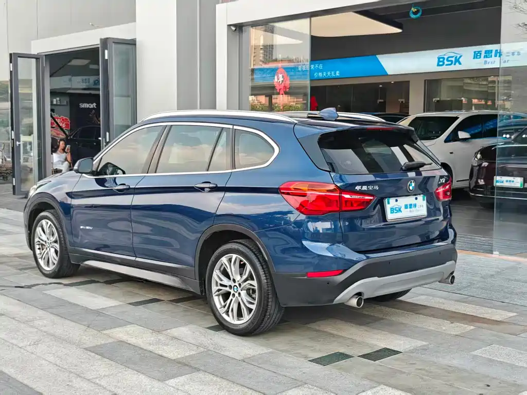 BMW X1 — миниатюра 5