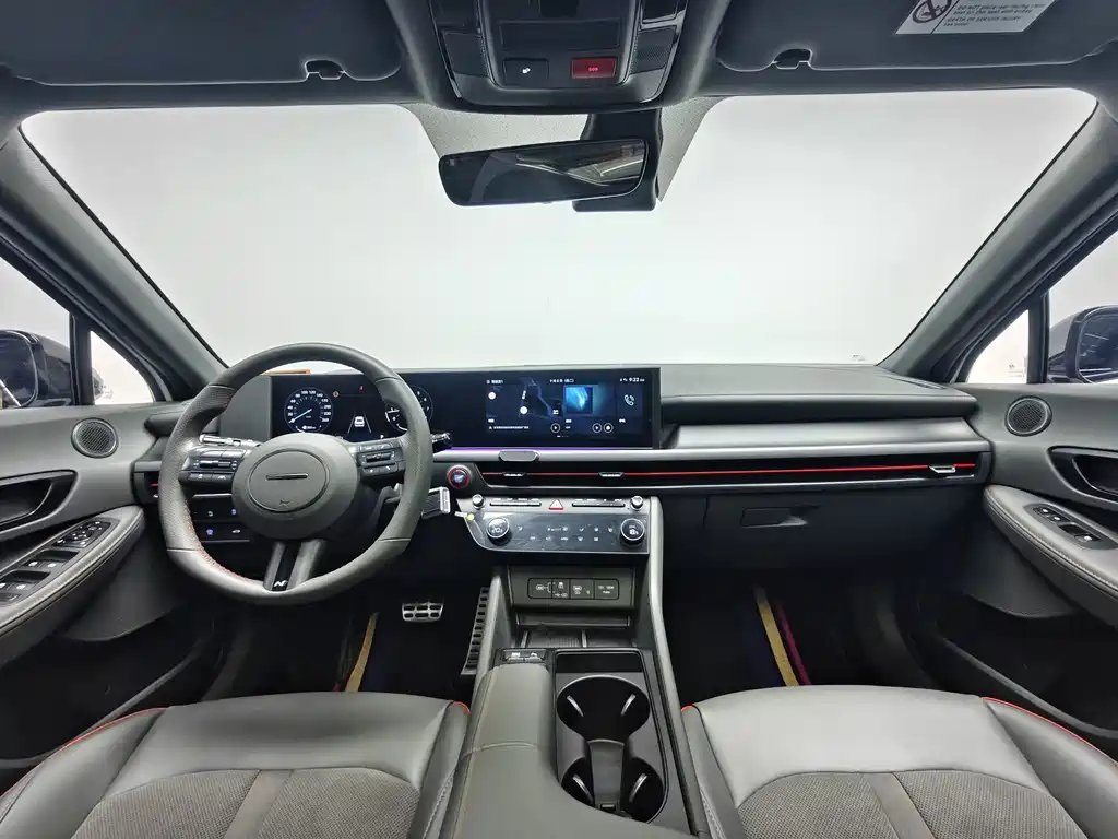 Hyundai Sonata — миниатюра 6