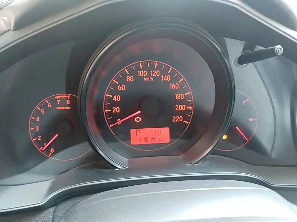 Honda Fit — миниатюра 12