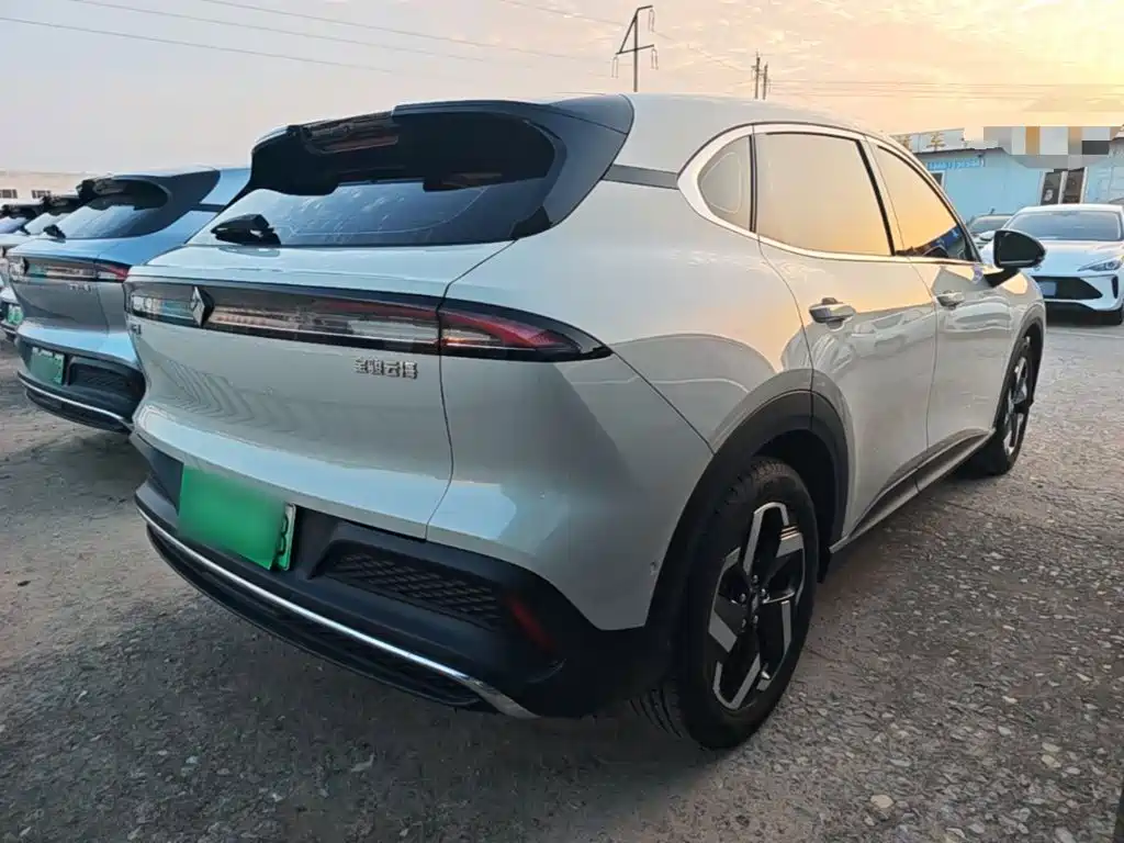 Baojun Yunhai — миниатюра 7