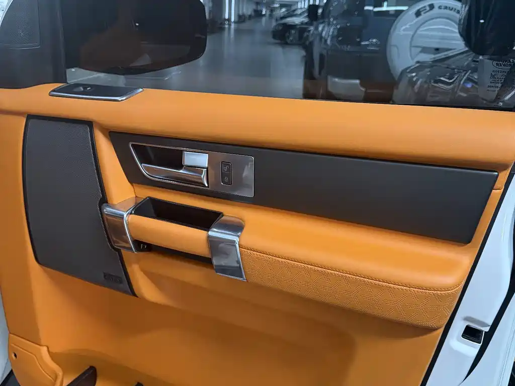 Land Rover Discovery — миниатюра 13
