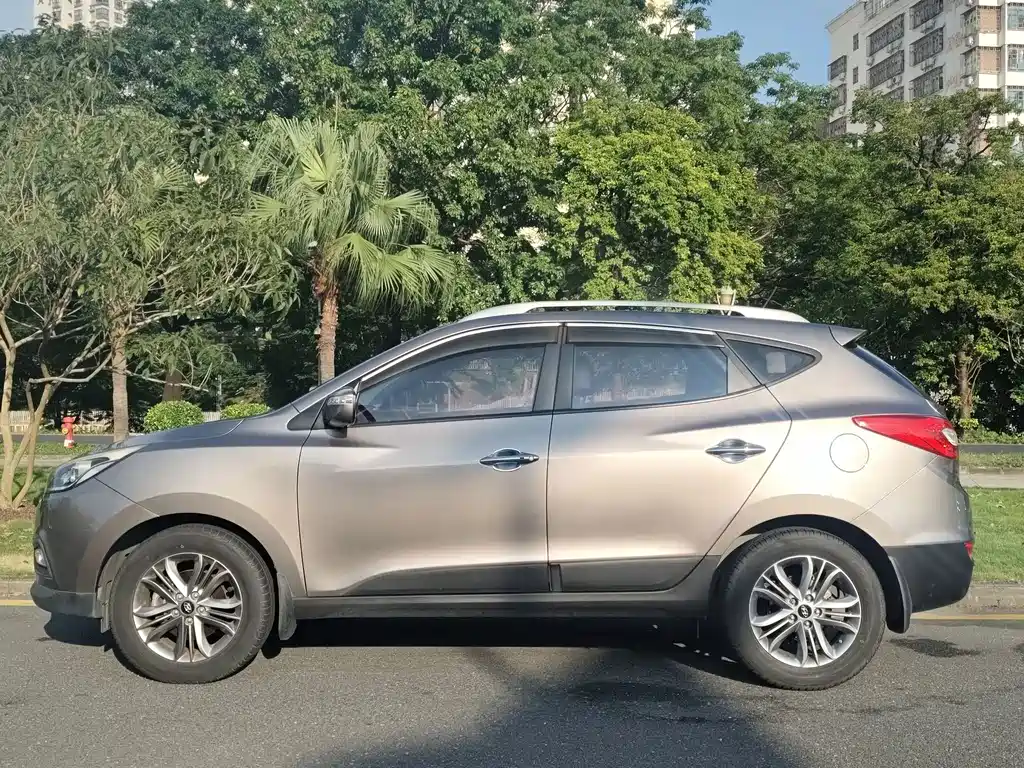 Hyundai ix35 — миниатюра 2