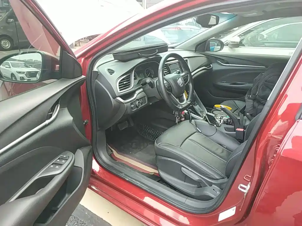 Buick Excelle — миниатюра 16