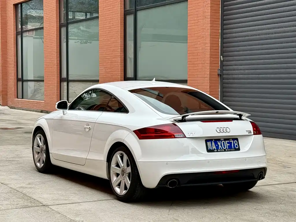 Audi TT — миниатюра 6