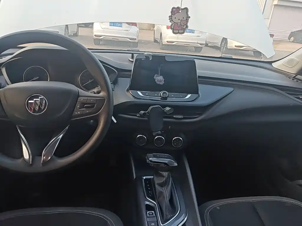 Buick Verano — миниатюра 13