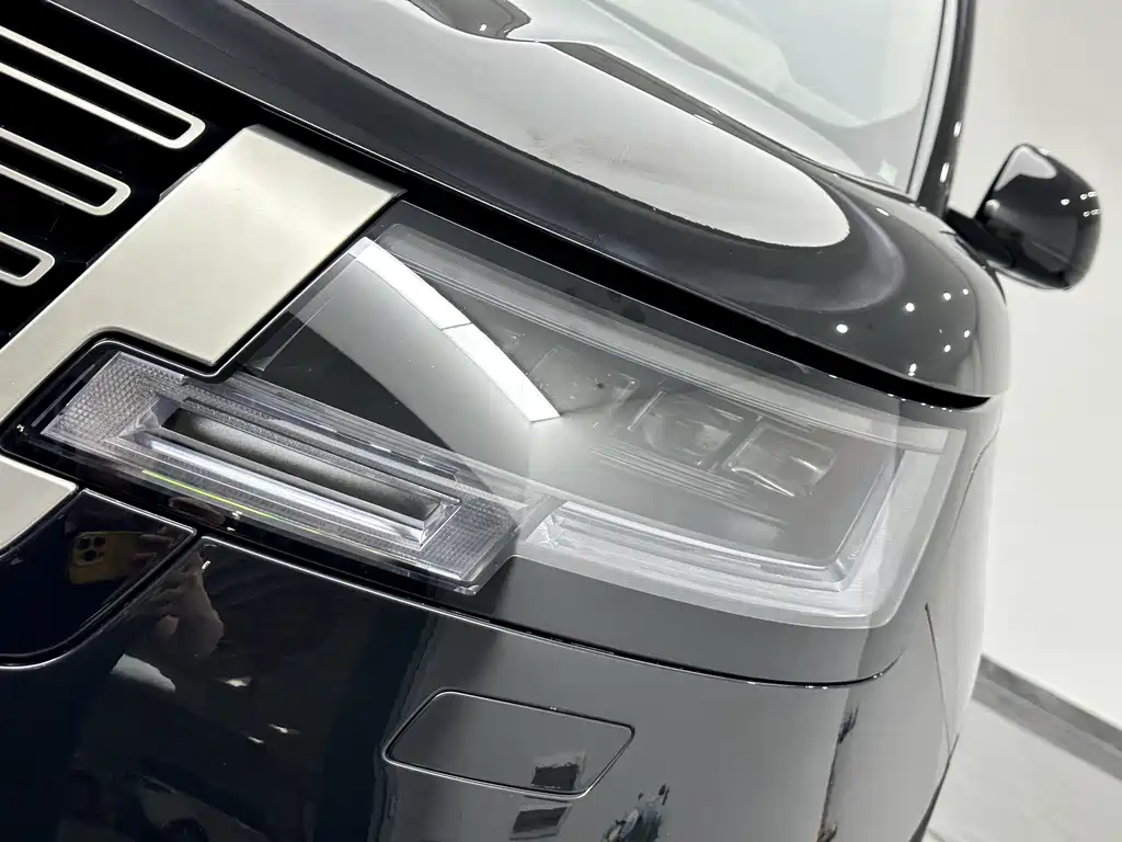 Land Rover Range Rover — миниатюра 20