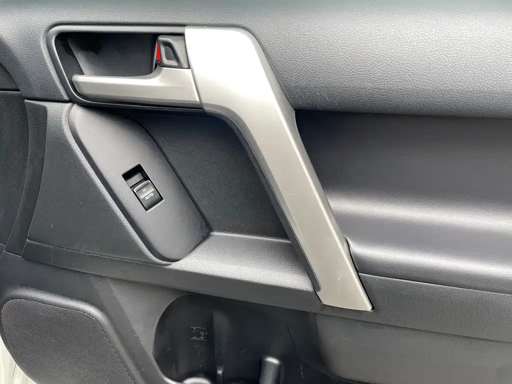 Toyota Land Cruiser Prado 2018 3.5L AT TX-L NAVI