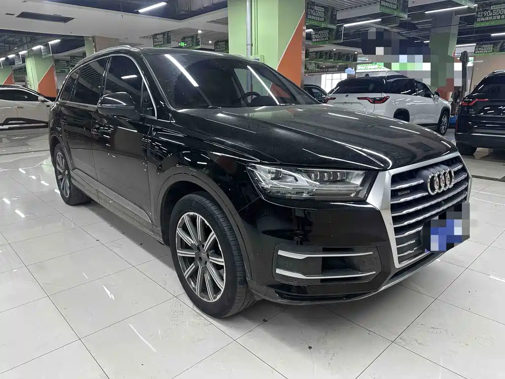 Audi Q7 — миниатюра 3