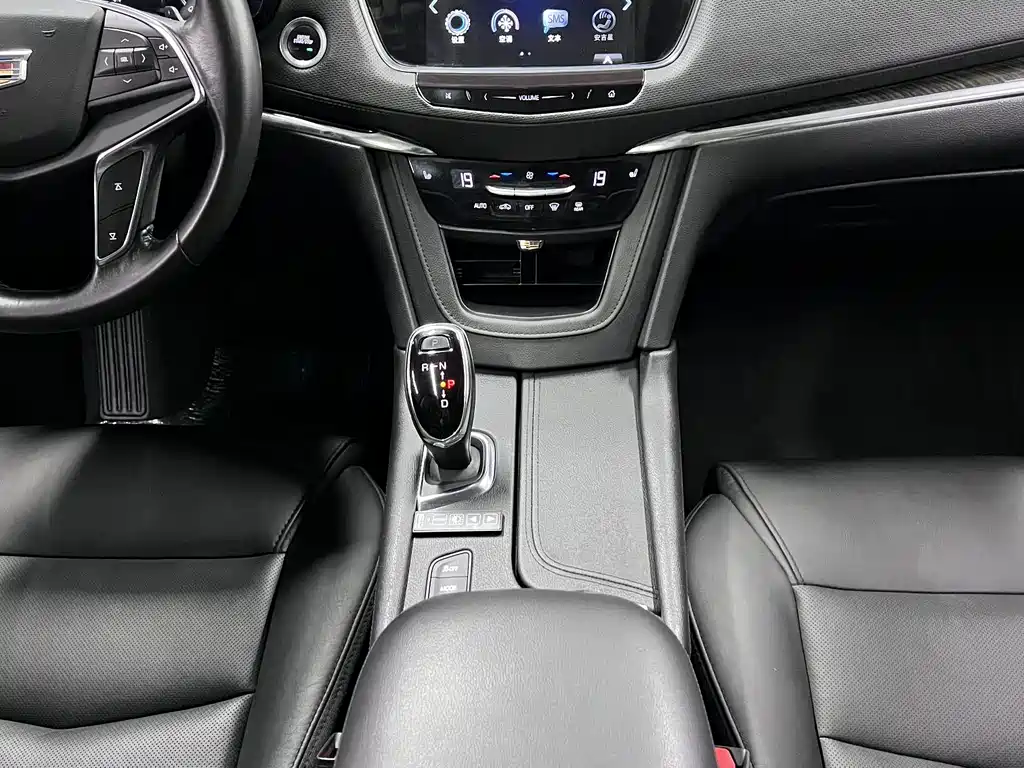 Cadillac XT5 — миниатюра 15