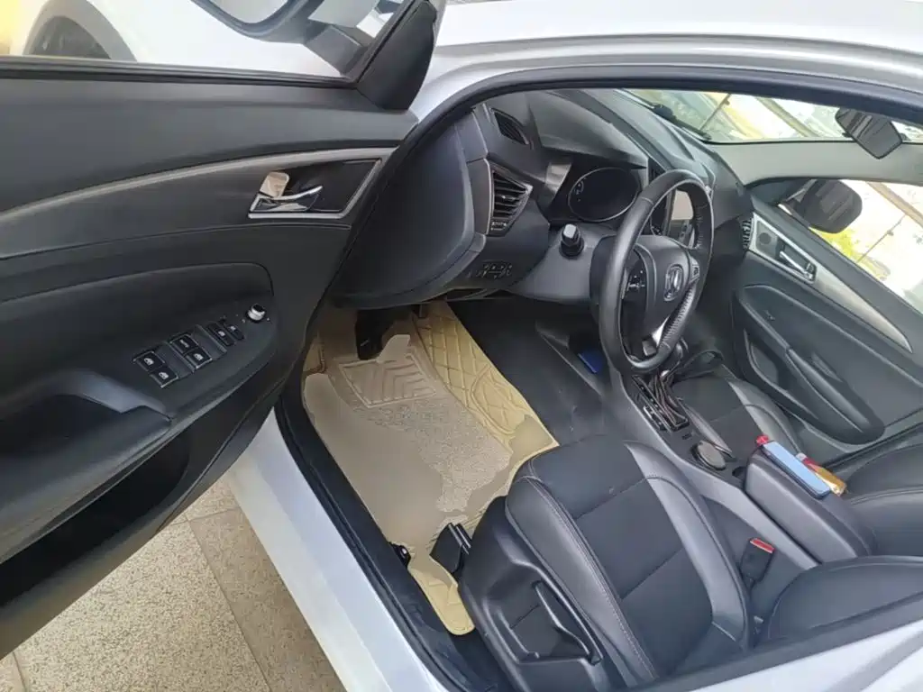 Changan CS75 — миниатюра 16