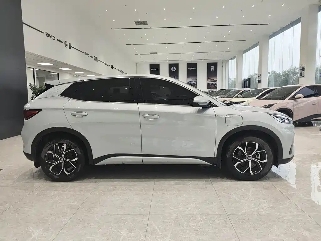 BYD Yuan Plus — миниатюра 4