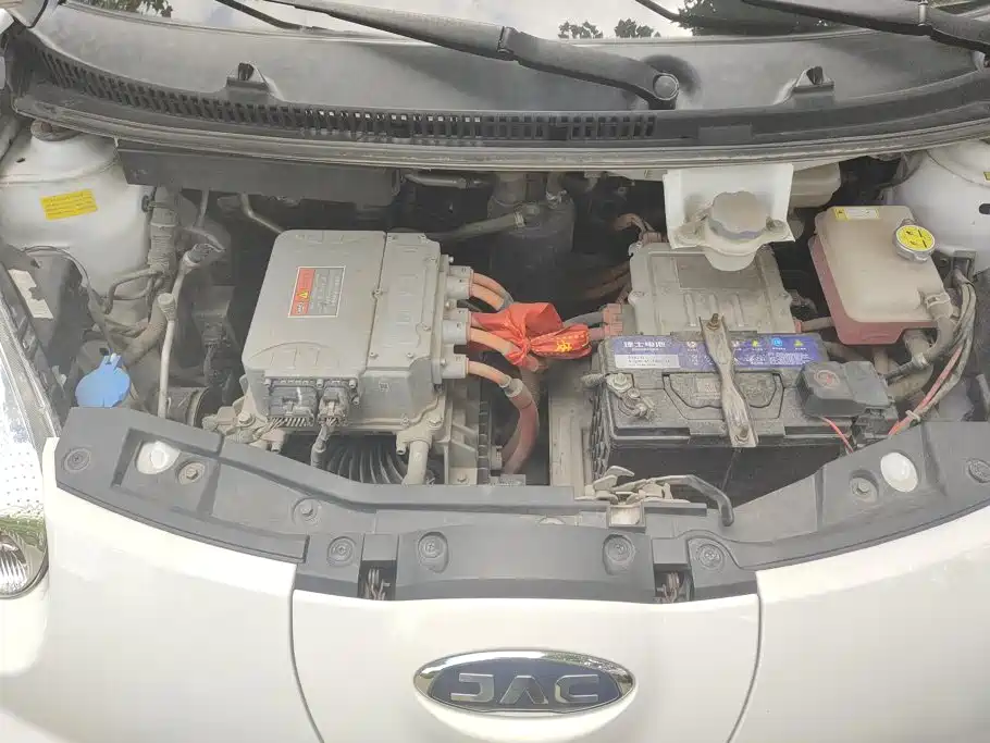 JAC JAC iEV6E — миниатюра 10