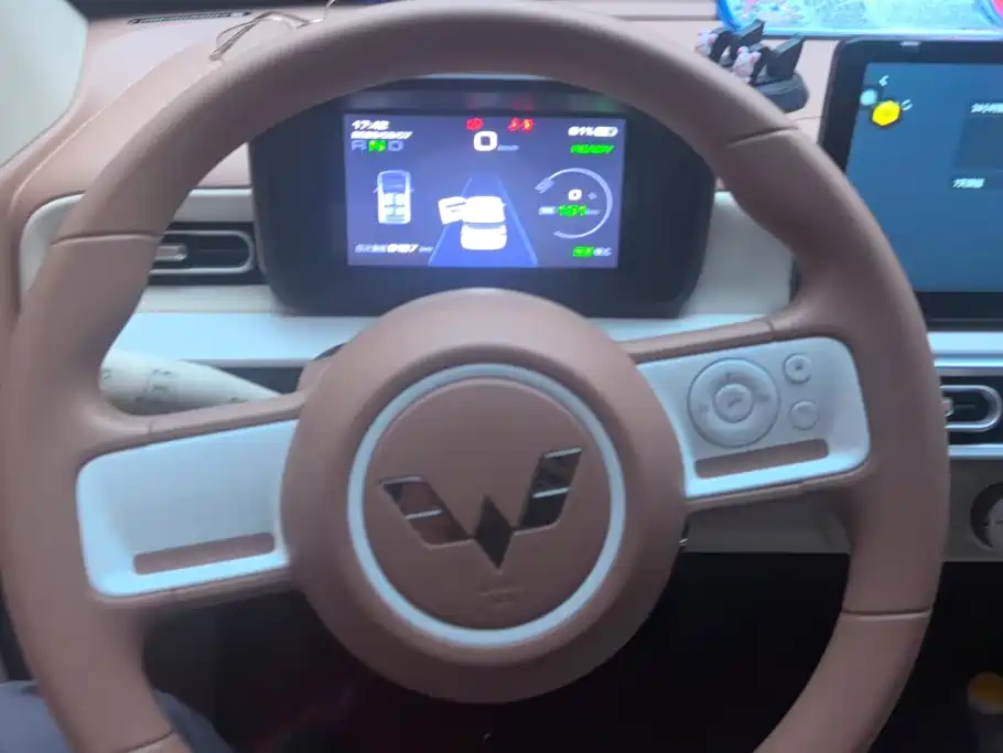 Wuling MINIEV — миниатюра 15