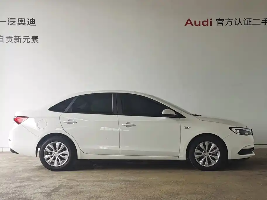 Buick Excelle — миниатюра 2