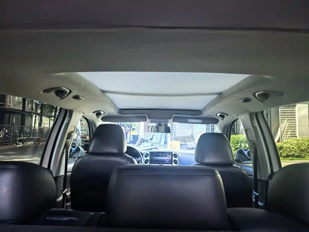 Volkswagen Tiguan — миниатюра 19