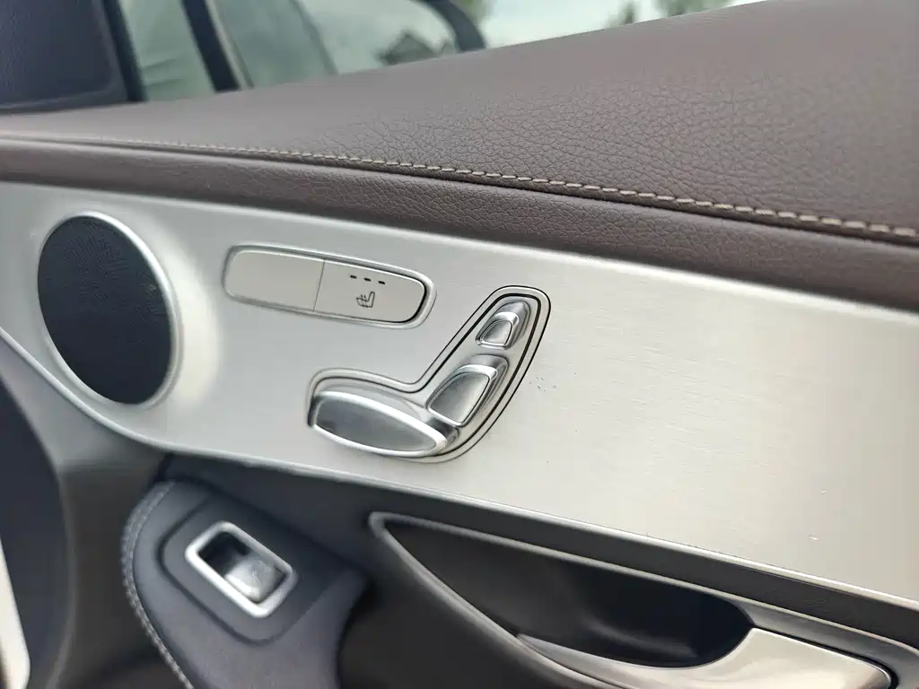Mercedes-Benz GLC — миниатюра 22