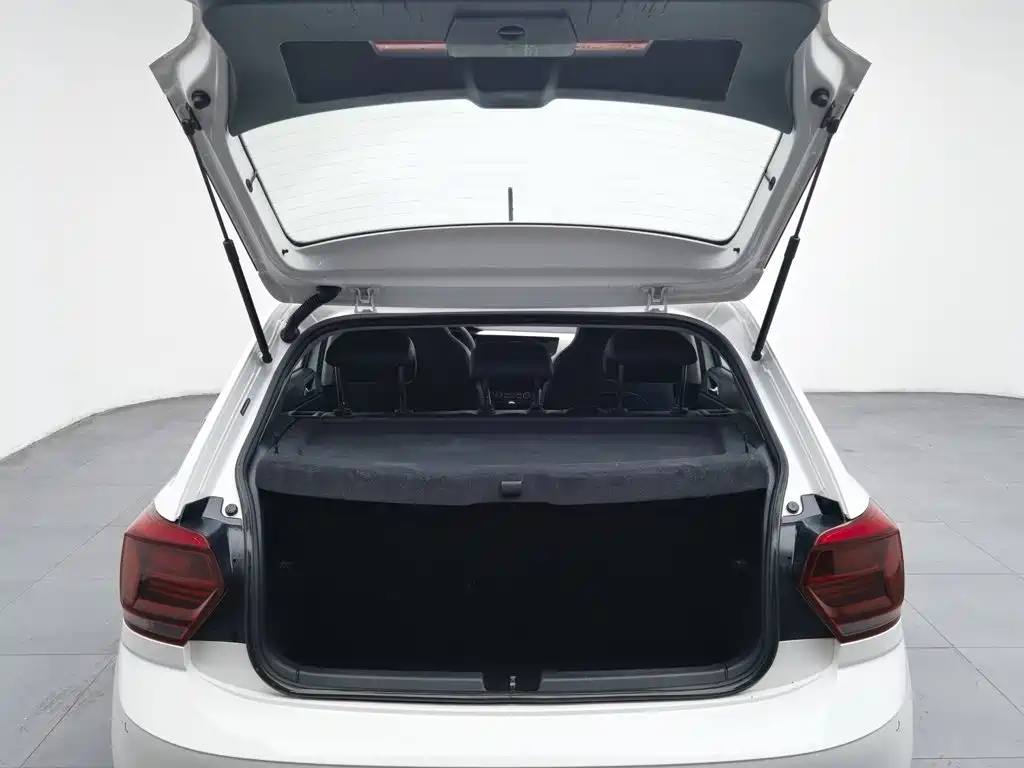 Volkswagen Polo — миниатюра 16