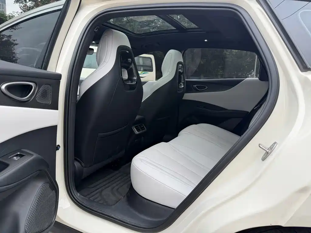 BYD Seal 06 — миниатюра 5