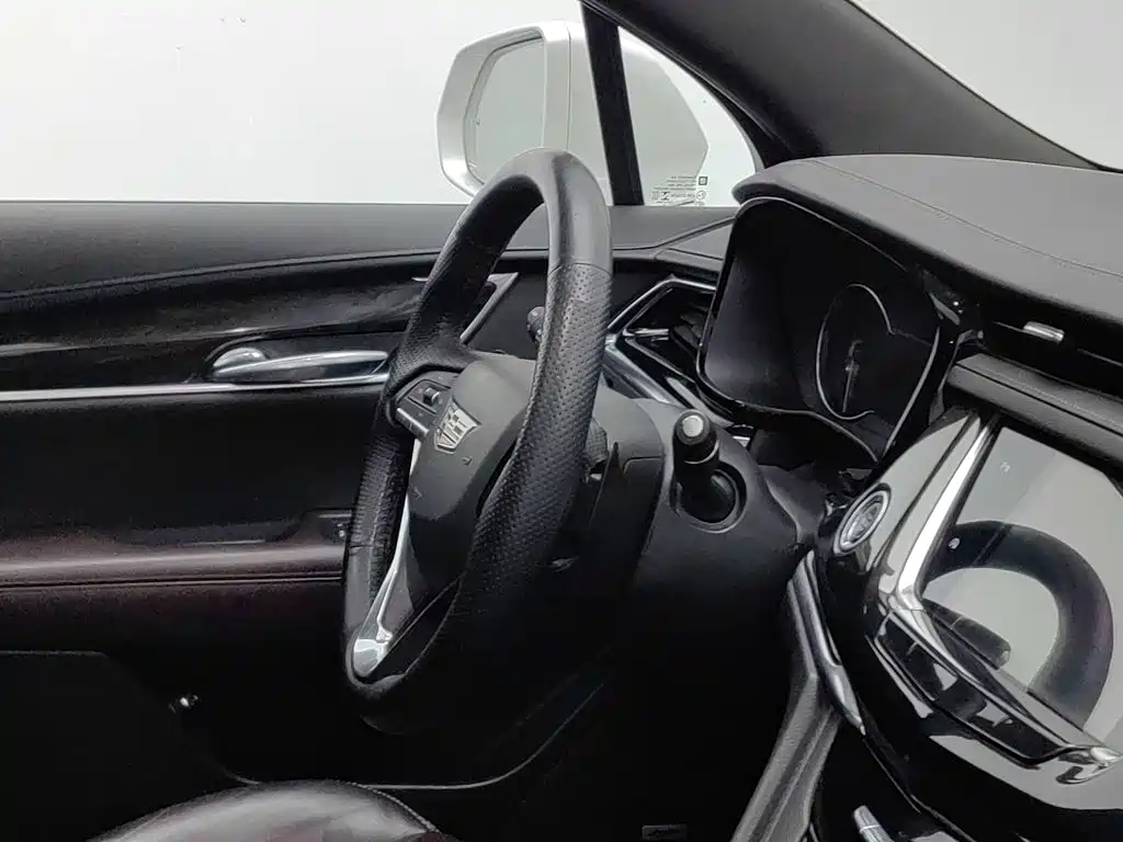 Cadillac XT6 — миниатюра 22