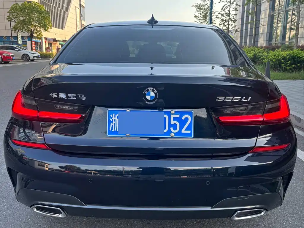 BMW 3 Series — миниатюра 15