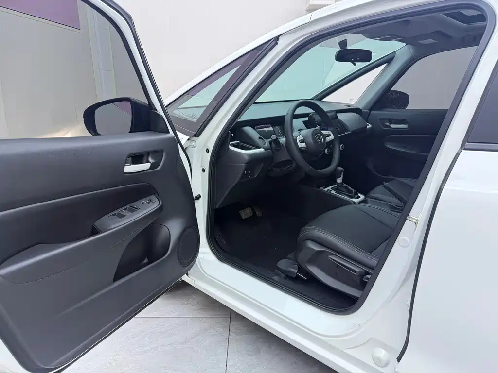 Honda Fit — миниатюра 7