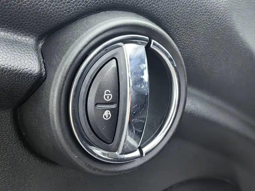 MINI Mini — миниатюра 9